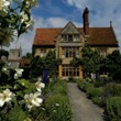 Le Manoir aux Quat'Saisons logo